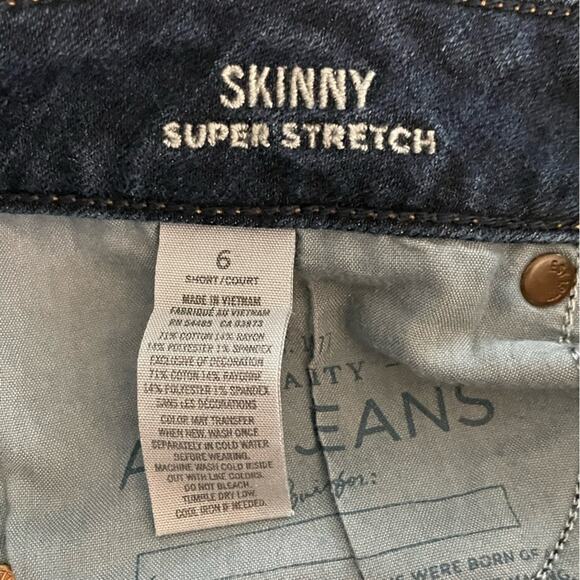 American Eagle Super Stretch Skinny Jeans Size 26 (short) EUC - Picture 6 of 13